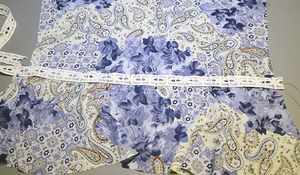 Rhapsody sewalong lace insertion DIY