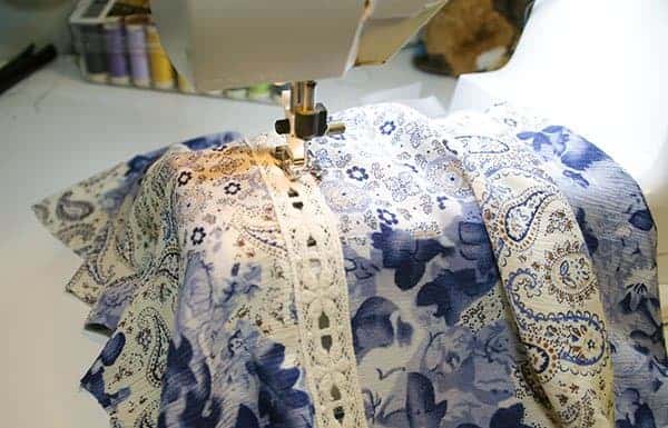 Rhapsody sewalong lace insertion DIY