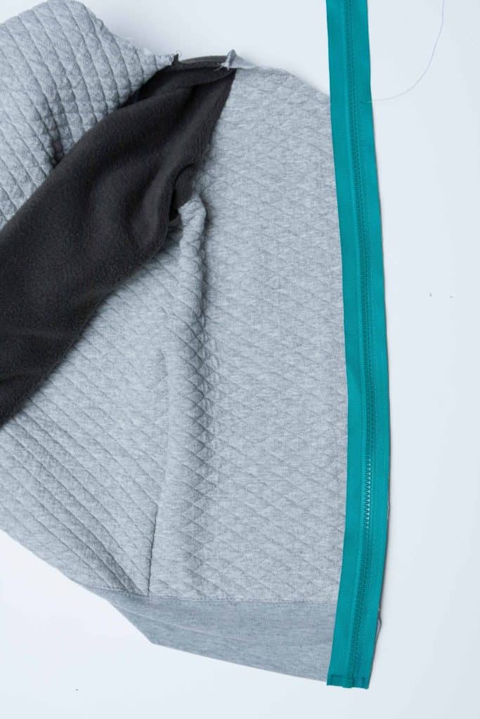 Add a separating zipper to the Samson Sweater