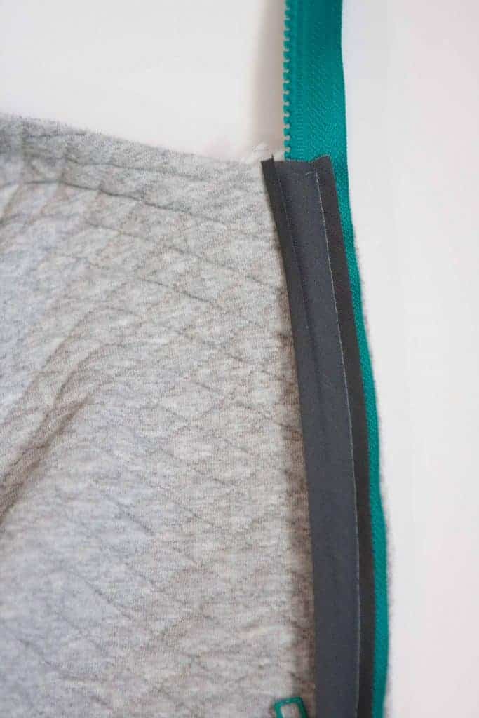 Add a separating zipper to the Samson Sweater