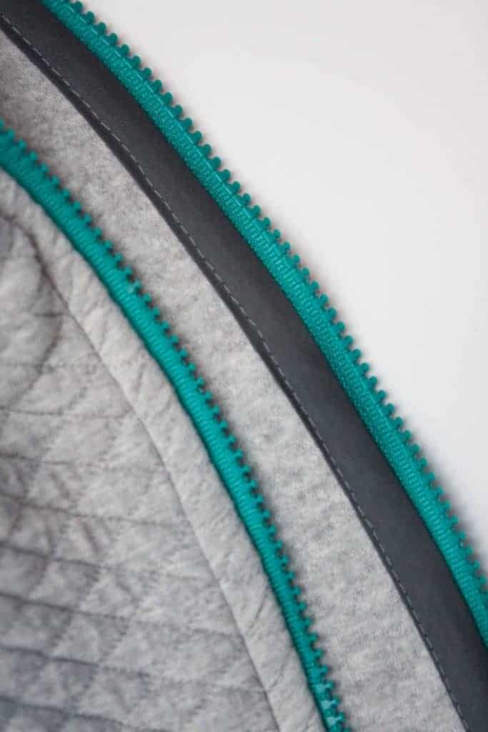 Add a separating zipper to the Samson Sweater
