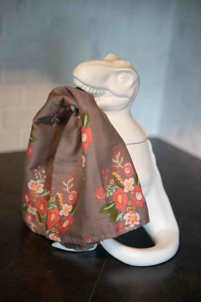 How to sew tea towels